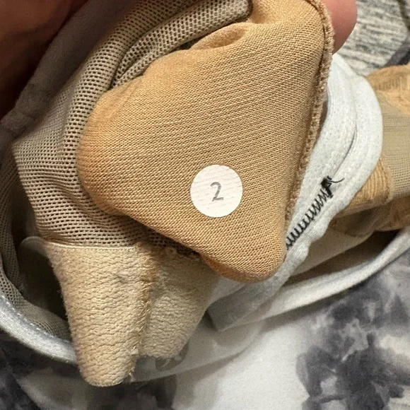 Lululemon Power Y Tank Top Size 2 - Picture 4 of 4